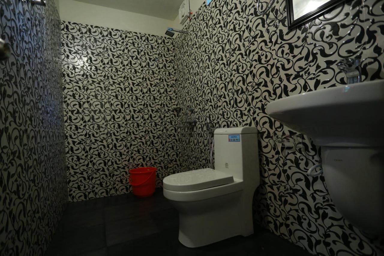 Marari John'S Beach Apartman Mararikulam Kültér fotó
